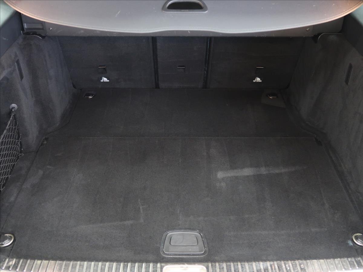 Mercedes-Benz Třídy C Kombi 1,6 l 118 kw