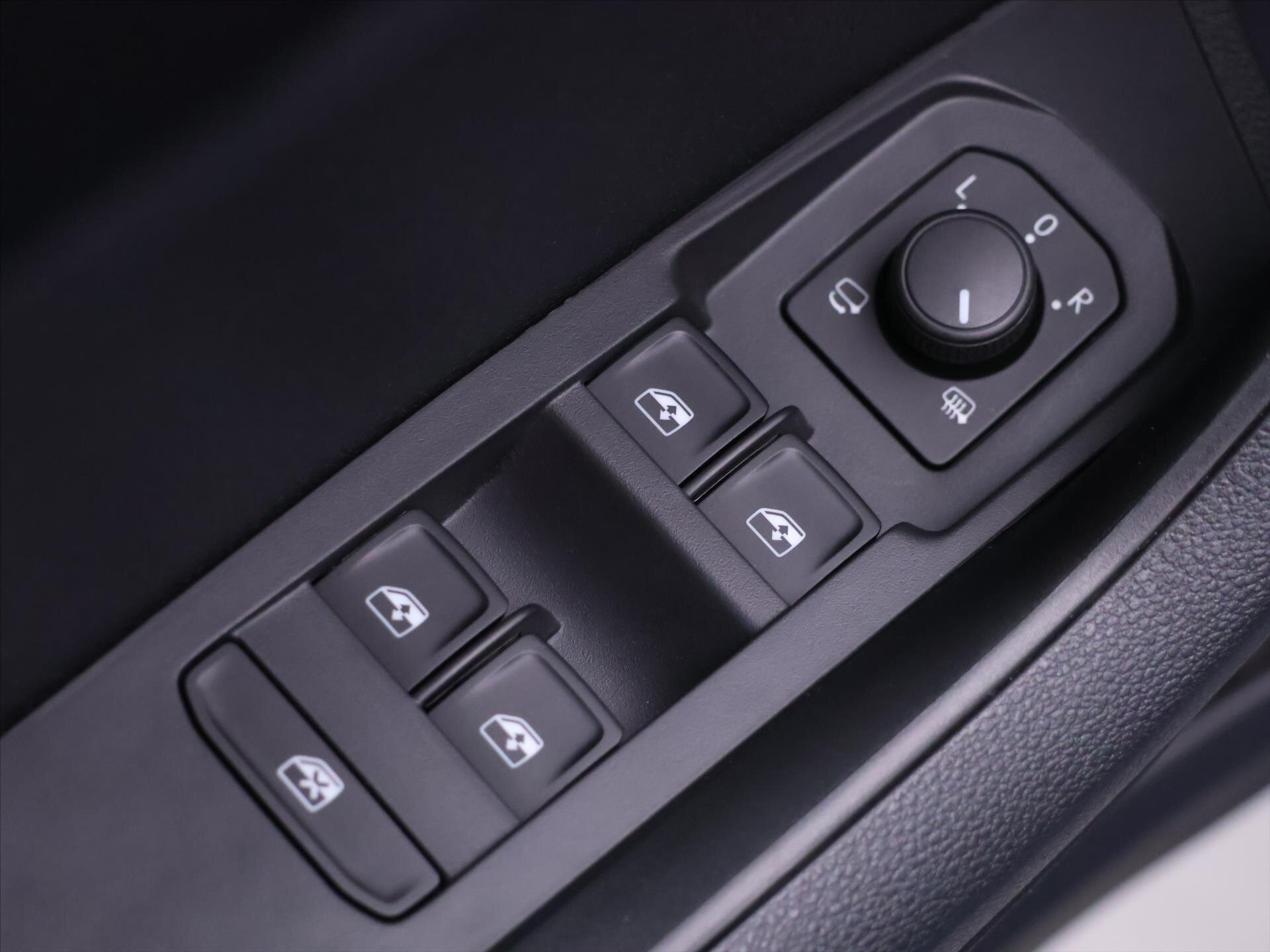 Škoda Karoq SUV 2,0 l 110 kw