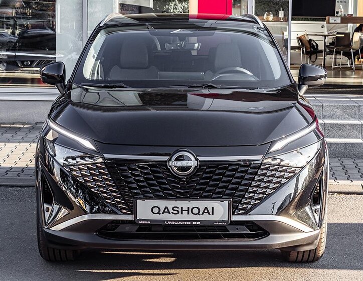 Nissan Qashqai SUV / Terénní 1,3 l 116 kw