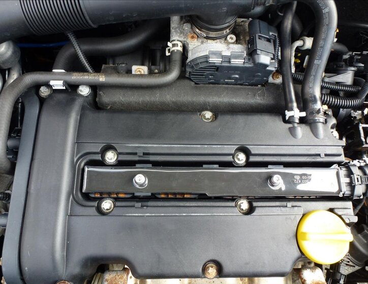 Opel Tigra Kabriolet 1,4 l 66 kw