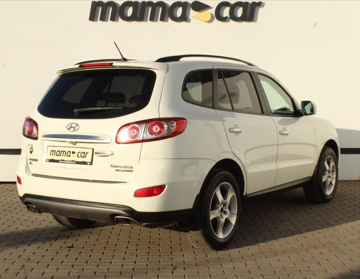 Hyundai Santa Fe SUV 2,2 l 145 kw
