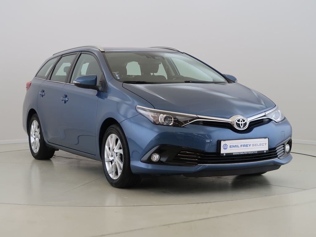 Toyota Auris Kombi 1,6 l 97 kw