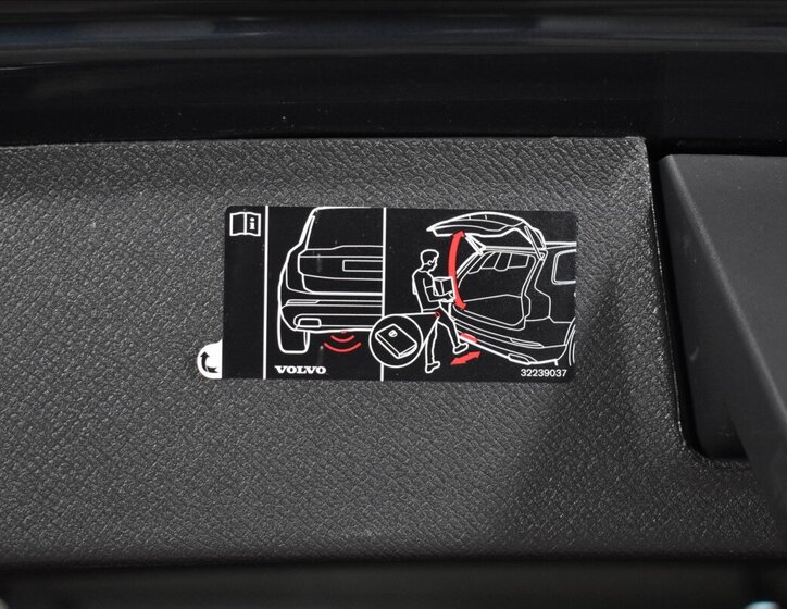 Volvo XC90 SUV 2,0 l 173 kw