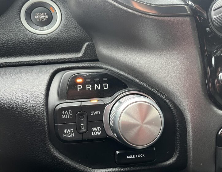 Dodge RAM 1500 Pick-up 5,7 l 291 kw