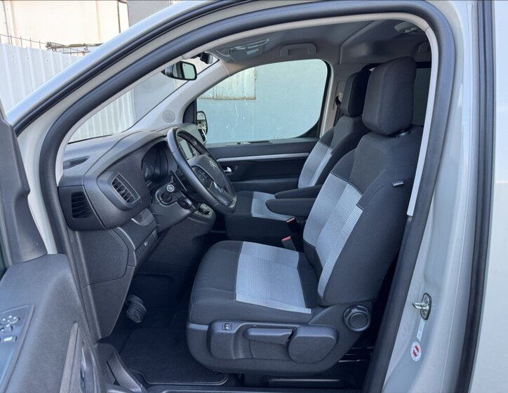 Citroën SpaceTourer 25