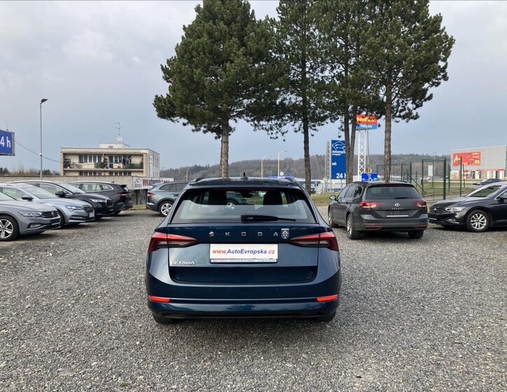 Škoda Octavia Kombi 2,0 l 110 kw