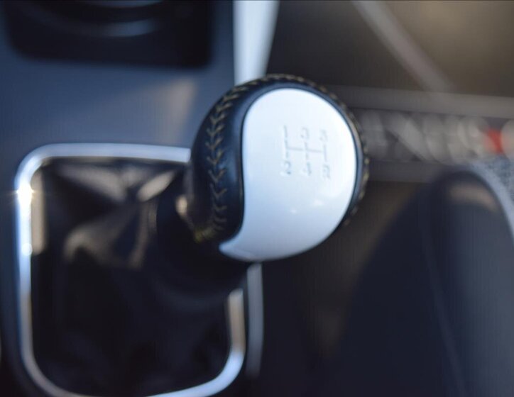 Toyota Yaris Hatchback 998,0 51 kw