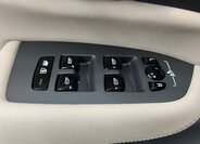 Volvo XC90 SUV 2,0 l 184 kw