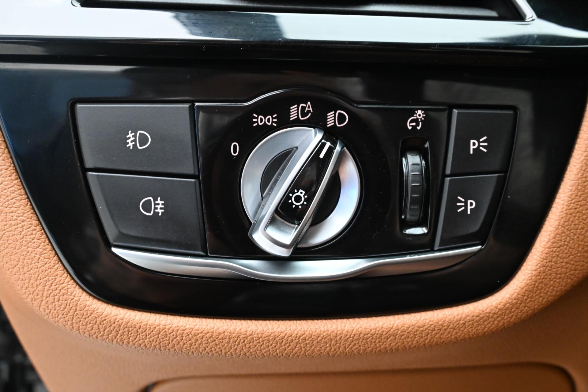 BMW Řada 5 Kombi 3,0 l 195 kw