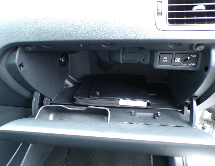 Volkswagen Polo Hatchback 1,2 l 77 kw