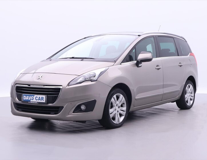 Peugeot 5008 3