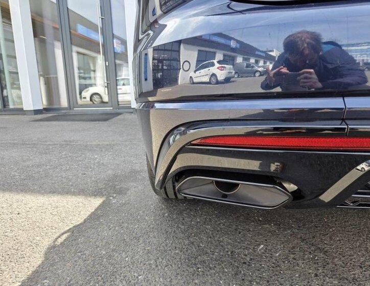 Volkswagen Touareg SUV 3,0 l 210 kw