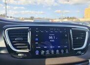 Chrysler Pacifica MPV 3,6 l 211 kw