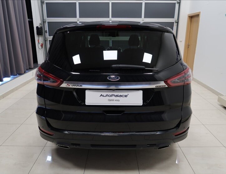 Ford S-MAX MPV 2,0 l 140 kw