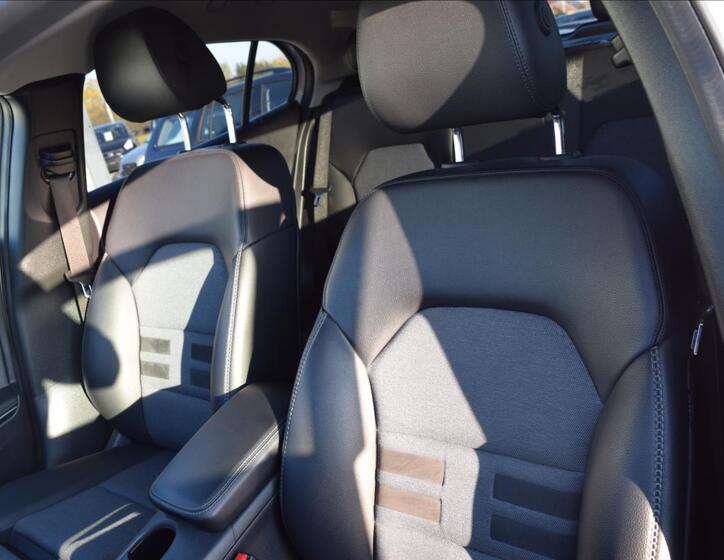 Mercedes-Benz GLA 14