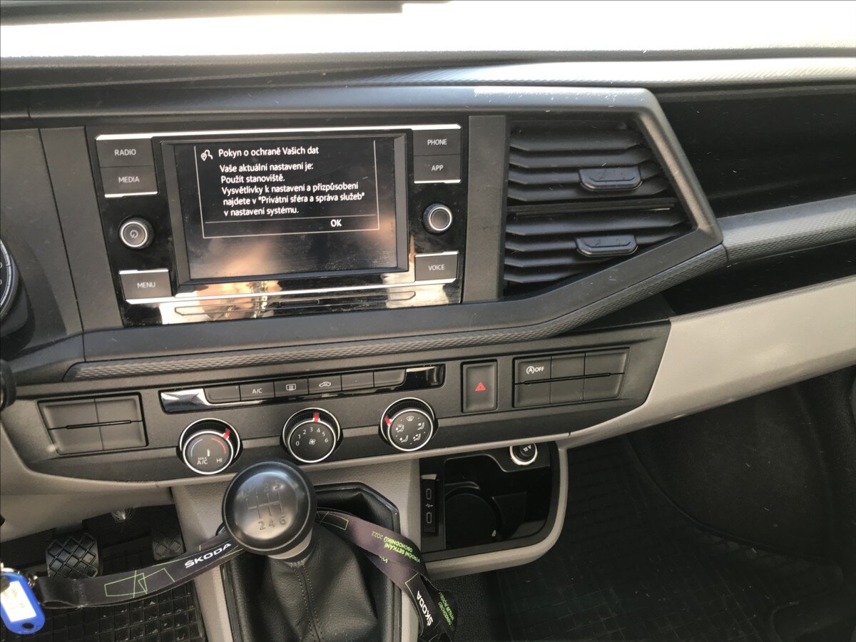 Volkswagen Transporter Kombi 2,0 l 110 kw