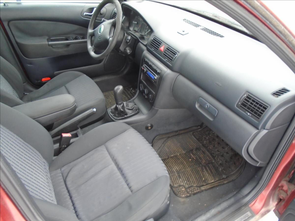 Škoda Octavia Liftback 1,9 l 66 kw