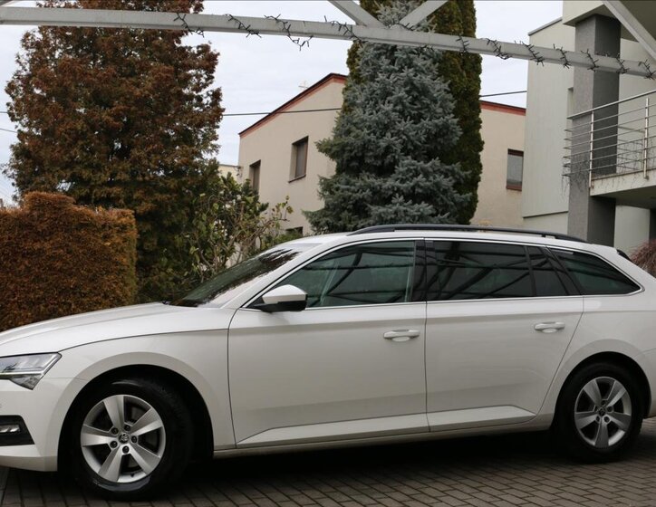 Škoda Superb 17