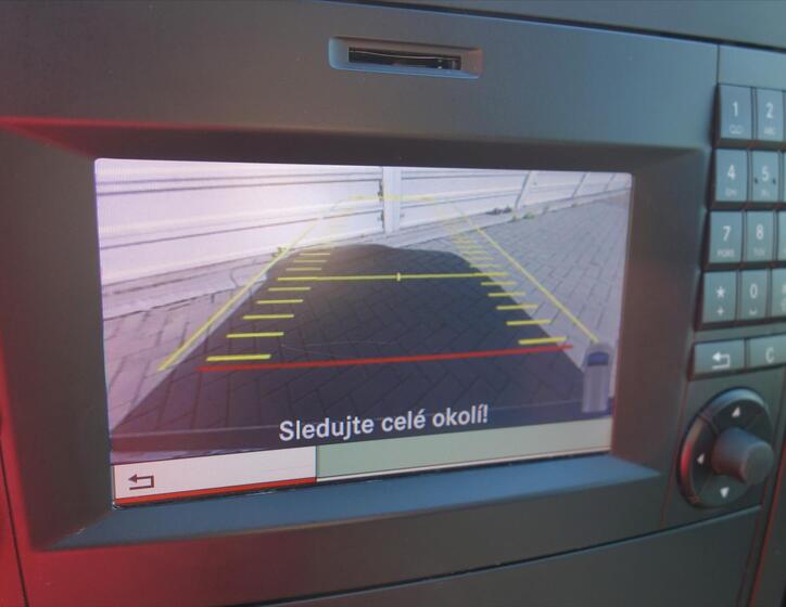 Mercedes-Benz Vito 15