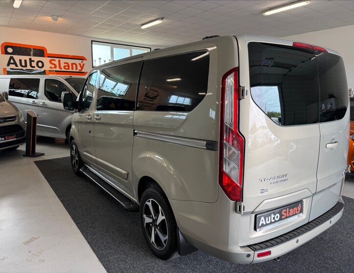 Ford Transit Custom 5