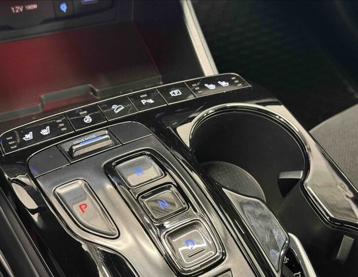 Hyundai Tucson SUV 1,6 l 169 kw