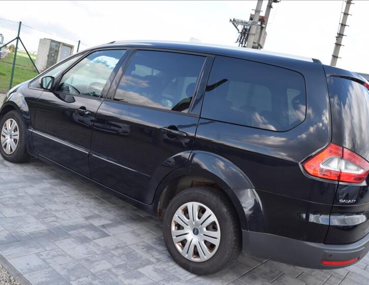 Ford Galaxy 7