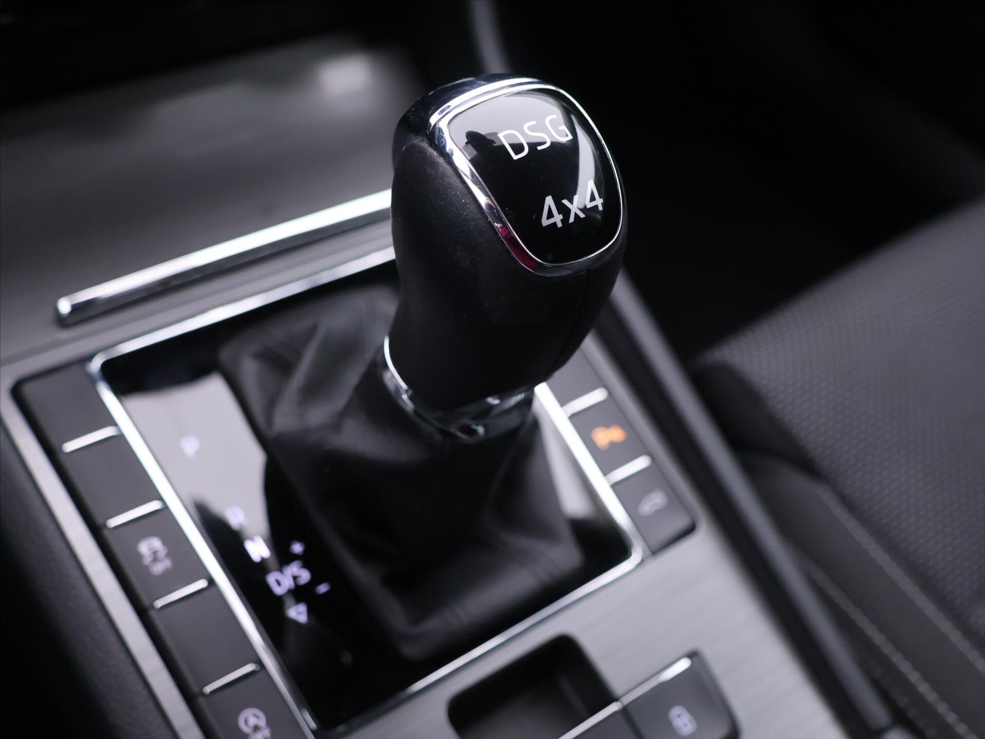 Škoda Superb Liftback 2,0 l 147 kw