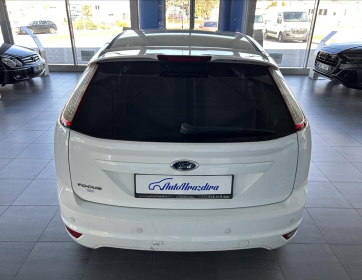 Ford Focus Hatchback 1,6 l 74 kw