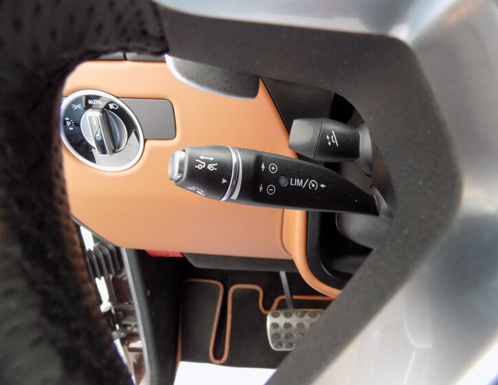 Mercedes-Benz Třídy G 28