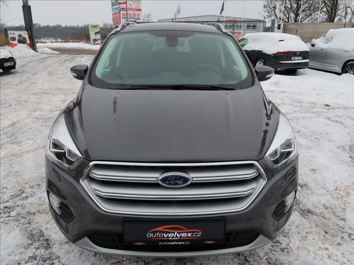 Ford Kuga SUV 1,5 l 110 kw