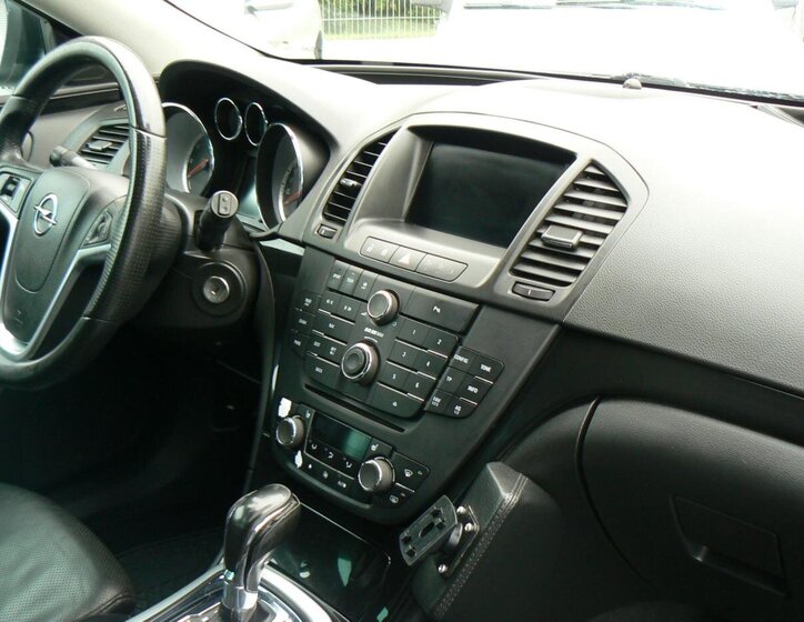 Opel Insignia Kombi 2,8 l 191 kw