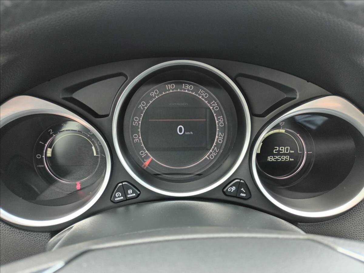 Citroën DS4 Hatchback 1,6 l 147 kw