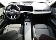 BMW X1 Kombi 1,5 l 110 kw