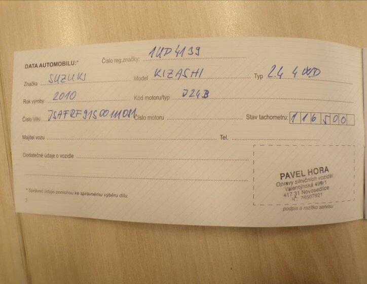 Suzuki Kizashi Sedan / Limuzína 2,4 l 131 kw