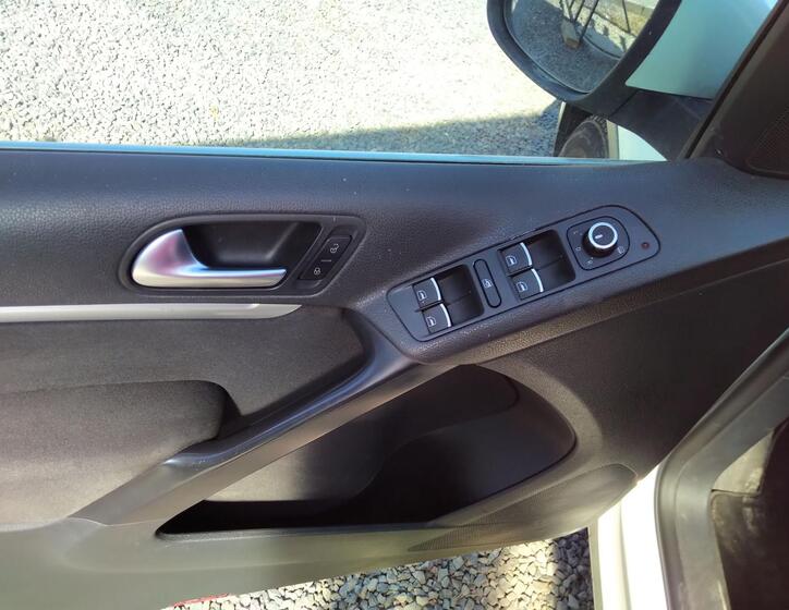 Volkswagen Tiguan 15