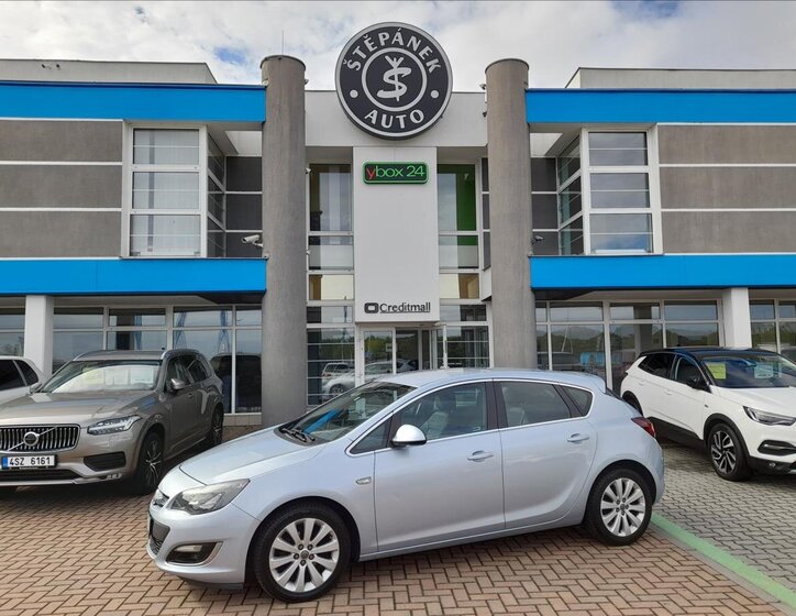 Opel Astra Hatchback 1,4 l 103 kw