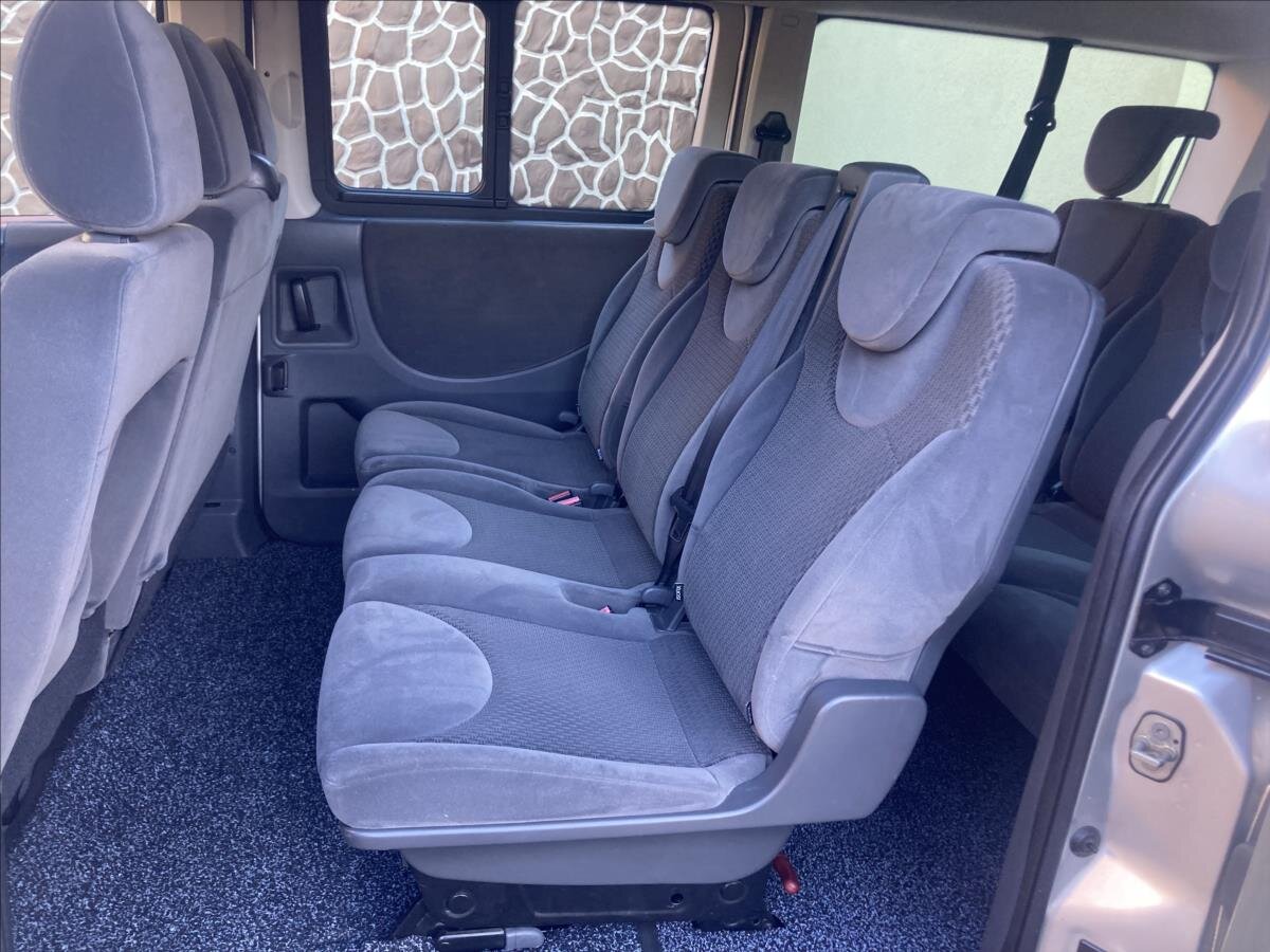 Fiat Scudo Kombi 2,0 l 94 kw