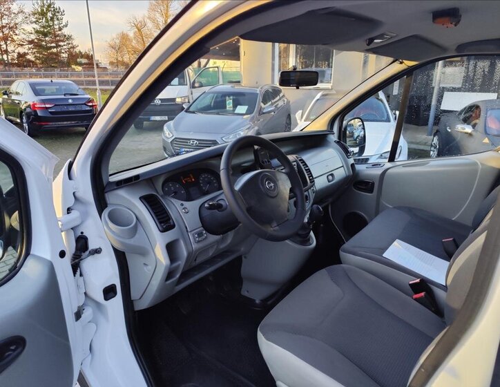 Opel Vivaro Ostatní 2,0 l 84 kw