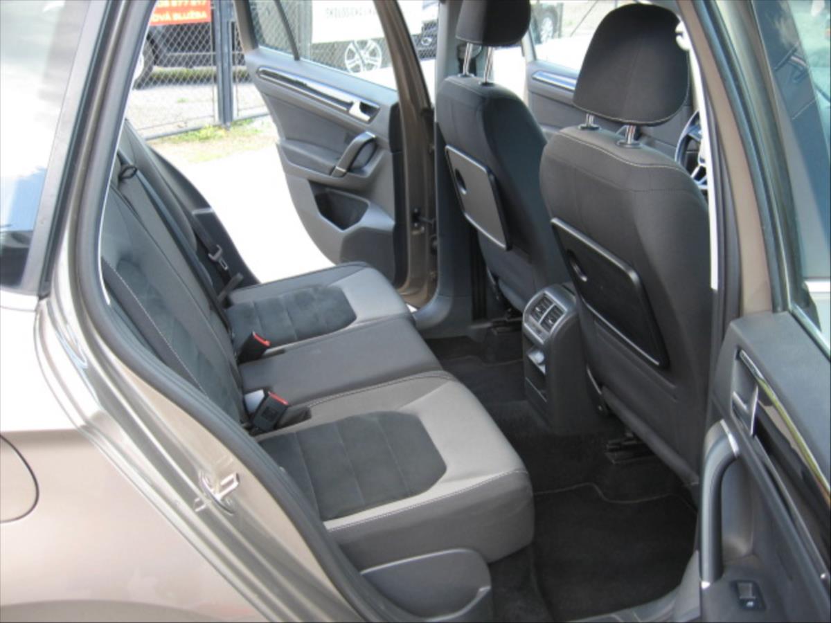 Volkswagen Golf Sportsvan