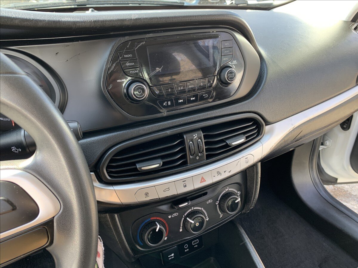 Fiat Tipo Sedan / Limuzína 1,4 l 70 kw