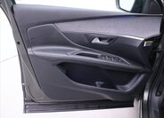 Peugeot 3008 SUV 1,2 l 96 kw