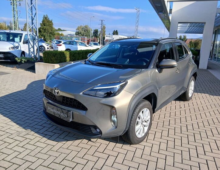 Toyota Yaris Cross 2