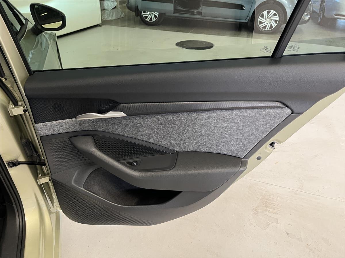 Škoda Superb Kombi 2,0 l 110 kw