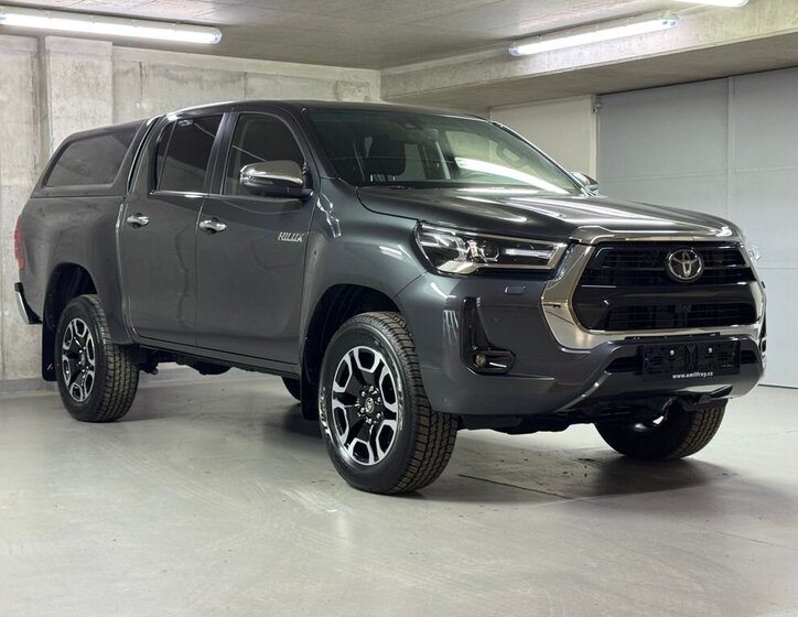 Toyota Hilux Pick-up 2,8 l 150 kw