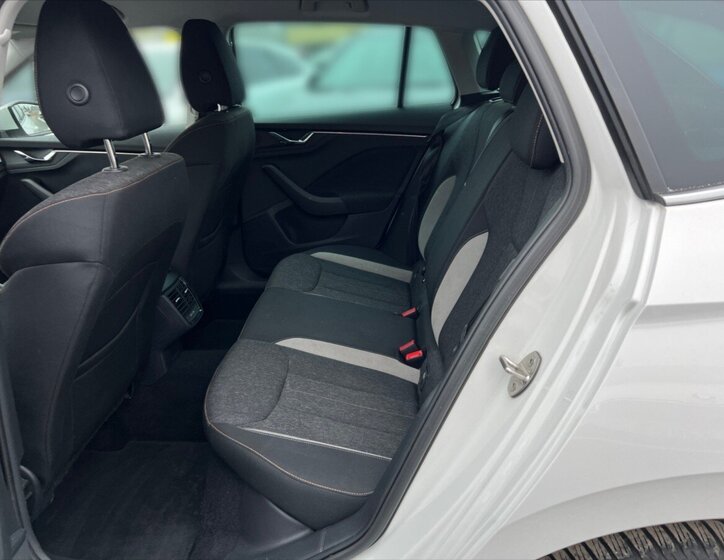 Škoda Scala Hatchback 999,0 81 kw