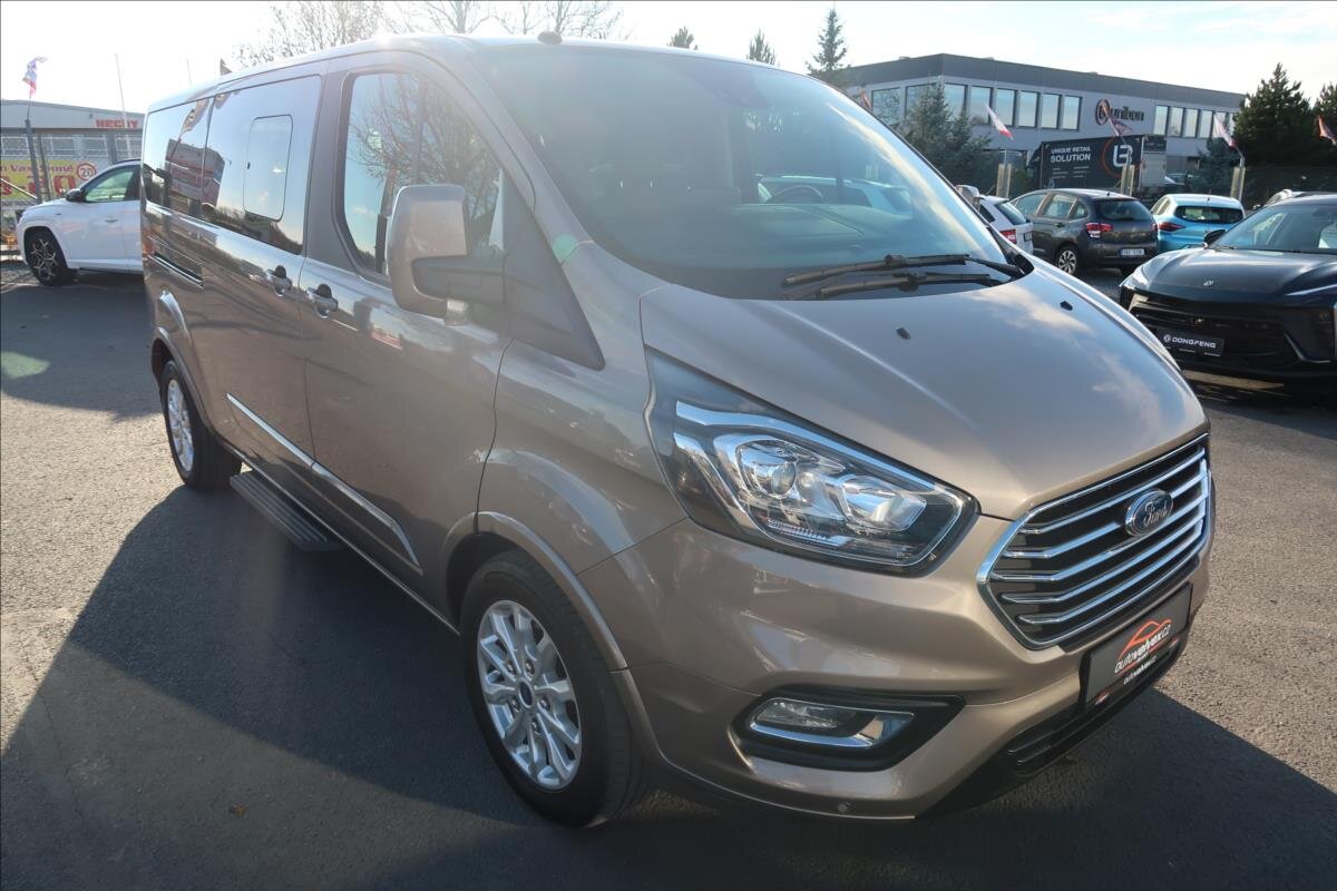 Ford Tourneo Custom