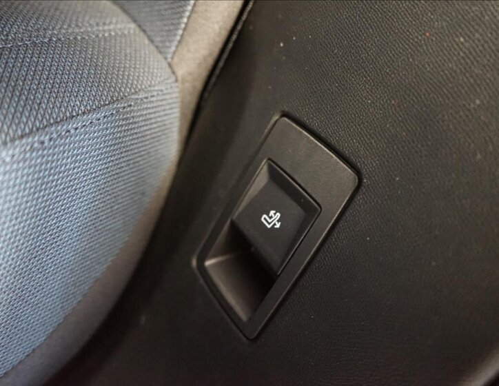 Citroën C5 Aircross SUV / Terénní 1,2 l 107 kw