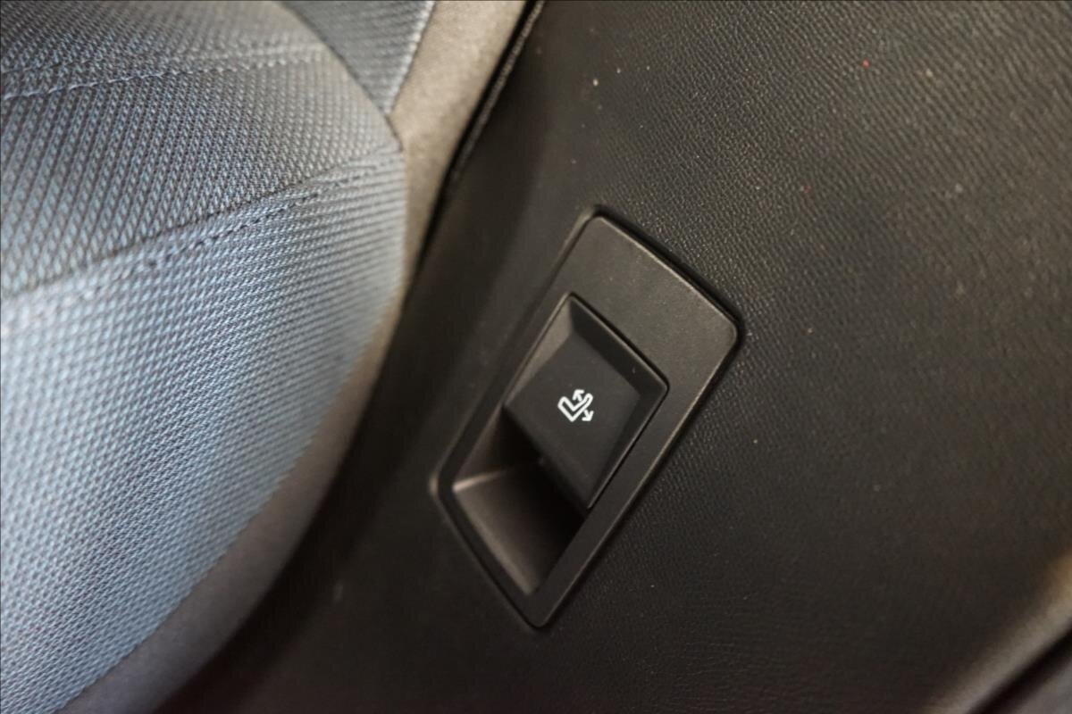 Citroën C5 Aircross SUV / Terénní 1,2 l 107 kw