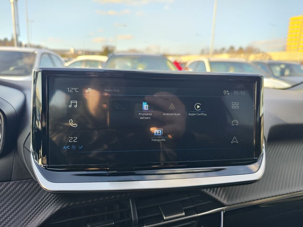 Peugeot 2008 Hatchback 1,2 l 74 kw