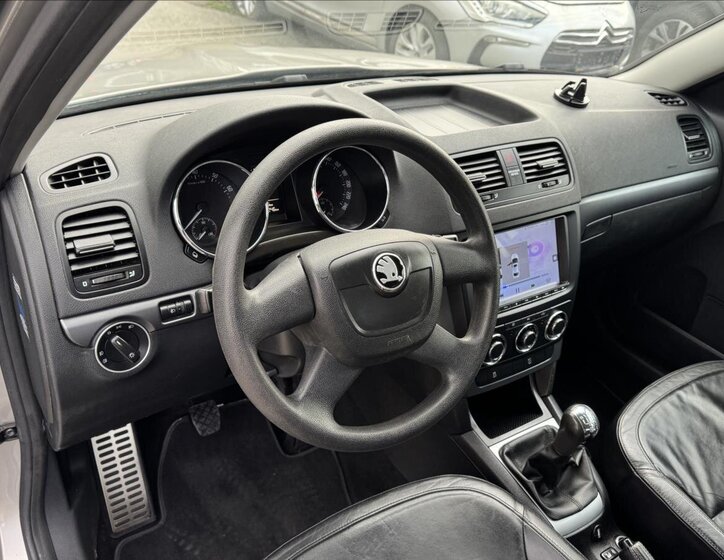 Škoda Yeti SUV / Terénní 1,2 l 77 kw